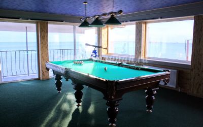 Баня у моря на дровах - Акула в Керчи